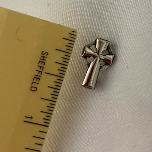 Sterling Silver Vintage Tiny Cross Lapel Pin - Picture 2 of 5